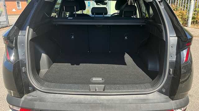 Hyundai TUCSON 1.6 TGDi Hybrid 230 Premium 5dr 2WD Auto Hybrid Estate