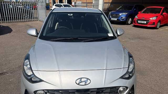 Hyundai i10 1.0 MPi SE 5dr Petrol Hatchback