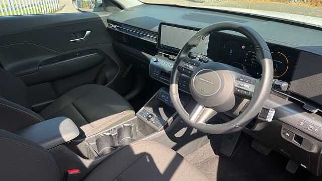 Hyundai KONA 160kW Advance 65kWh 5dr Auto Electric Hatchback White