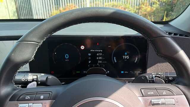 Hyundai KONA 160kW Advance 65kWh 5dr Auto Electric Hatchback White