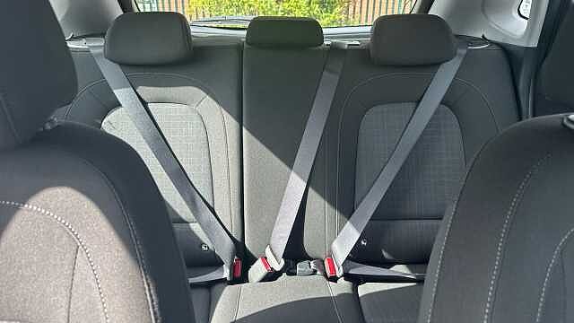Hyundai KONA 1.0 TGDi 48V MHEV SE Connect 5dr Petrol Hatchback Black