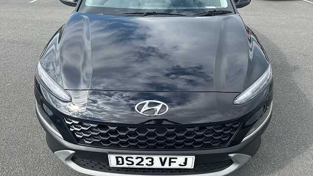 Hyundai KONA 1.0 TGDi 48V MHEV SE Connect 5dr Petrol Hatchback Black