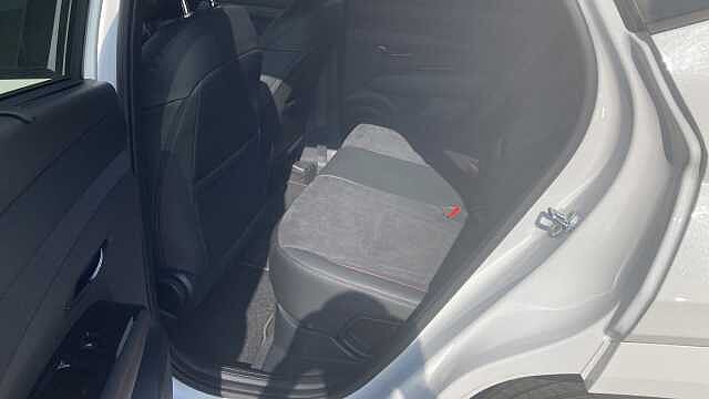 Hyundai TUCSON 1.6T Hybrid N Line 5dr Auto Hybrid Estate Pearl - Serenity White
