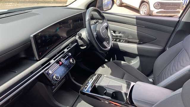 Hyundai TUCSON 1.6T Plug-in Hybrid Premium 5dr Auto Estate Silver