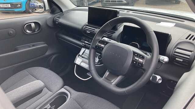 Hyundai INSTER 85kW 02 49kWh 5dr Auto Electric Hatchback
