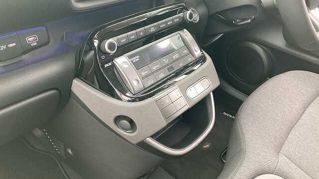 Hyundai INSTER 85kW 02 49kWh 5dr Auto Electric Hatchback