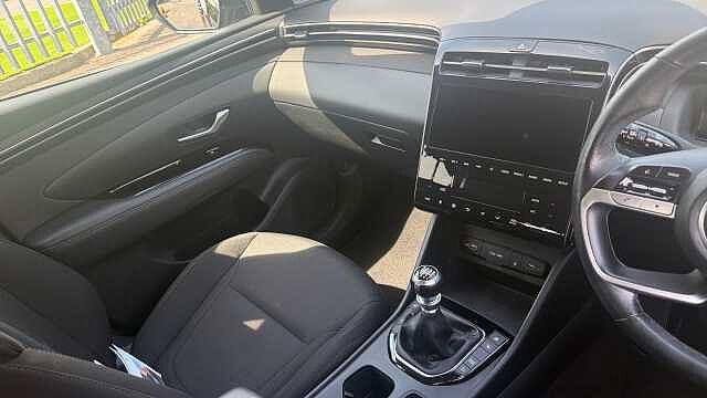 Hyundai TUCSON 1.6 TGDi Premium 5dr 2WD Petrol Estate Black