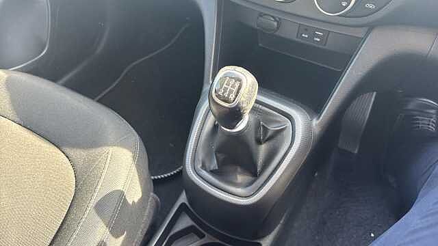 Hyundai i10 1.0 Play 5dr Petrol Hatchback