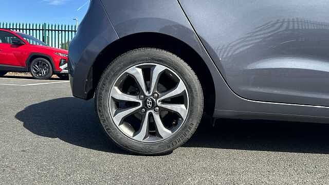Hyundai i10 1.0 Play 5dr Petrol Hatchback