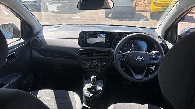 Hyundai i10 1.0 Advance 5dr Auto Petrol Hatchback