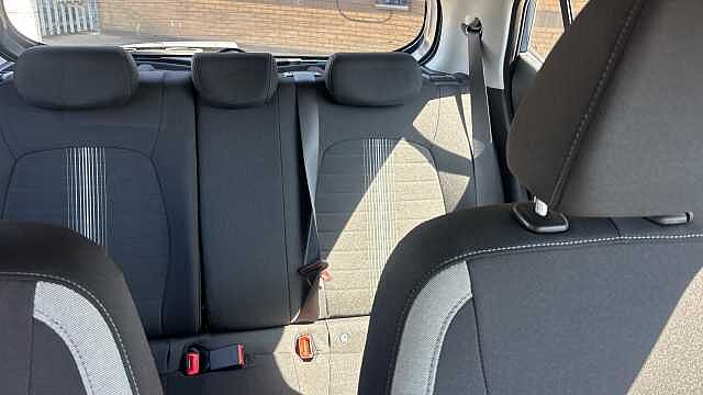 Hyundai i10 1.0 Advance 5dr Auto Petrol Hatchback