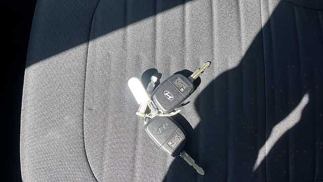 Hyundai i10 1.0 Advance 5dr Auto Petrol Hatchback