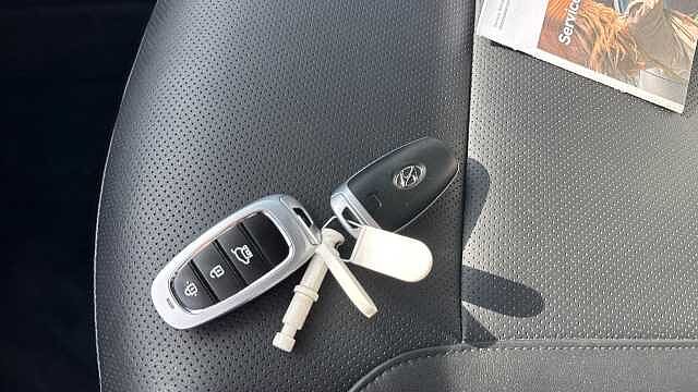 Hyundai TUCSON 1.6 TGDi 48V MHD Ultimate 5dr 2WD DCT Petrol Estate