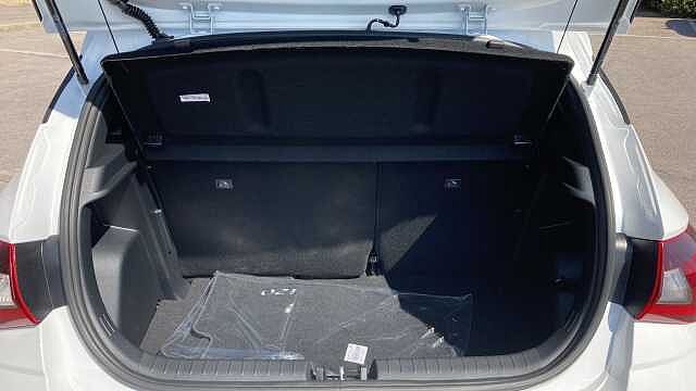 Hyundai i20 1.0T GDi 90 Black Line 5dr DCT Petrol Hatchback
