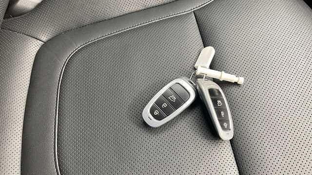 Hyundai TUCSON 1.6 TGDi Plug-in Hybrid Ultimate 5dr 4WD Auto Estate