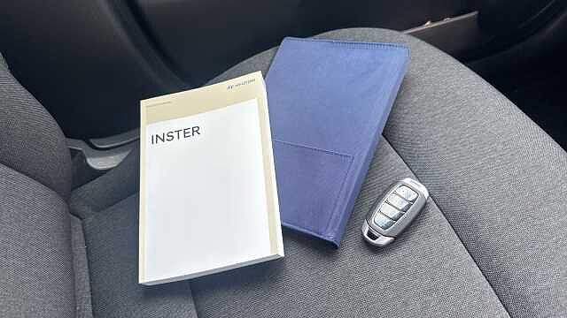 Hyundai INSTER 85kW 02 49kWh 5dr Auto Electric Hatchback