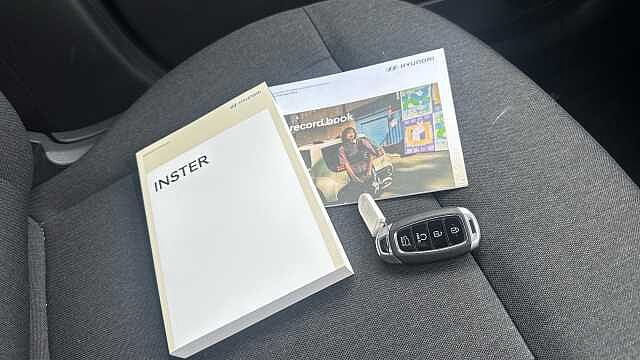 Hyundai INSTER 85kW 02 49kWh 5dr Auto Electric Hatchback