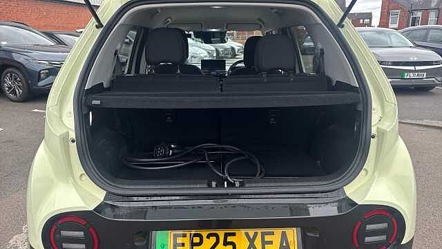 Hyundai INSTER 85kW 02 49kWh 5dr Auto Electric Hatchback