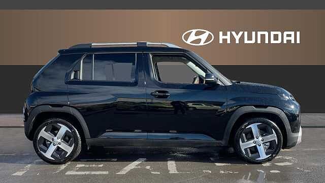 Hyundai INSTER 85kW 02 49kWh 5dr Auto Electric Hatchback Pearl - Abyss Black