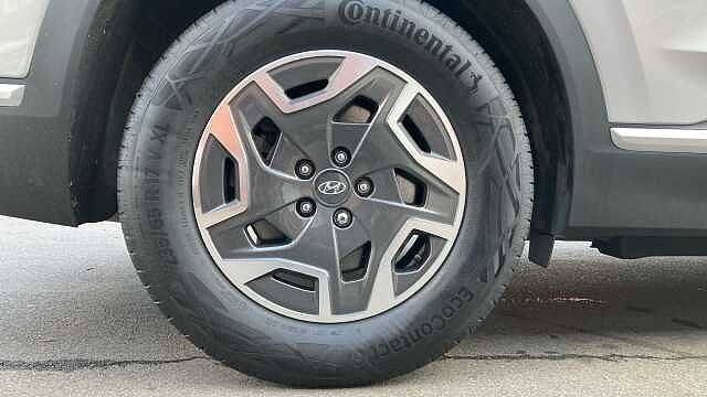 Hyundai SANTA FE 1.6 TGDi Hybrid Premium 5dr Auto Hybrid Estate Silver