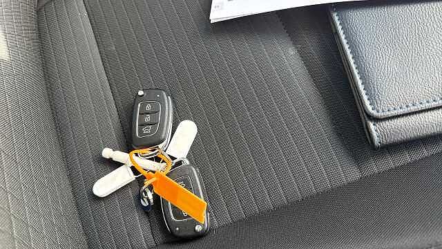 Hyundai i20 1.0T GDi 48V MHD SE Connect 5dr Petrol Hatchback