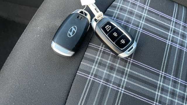 Hyundai i10 1.0 [63] Premium 5dr Auto [Nav] Petrol Hatchback