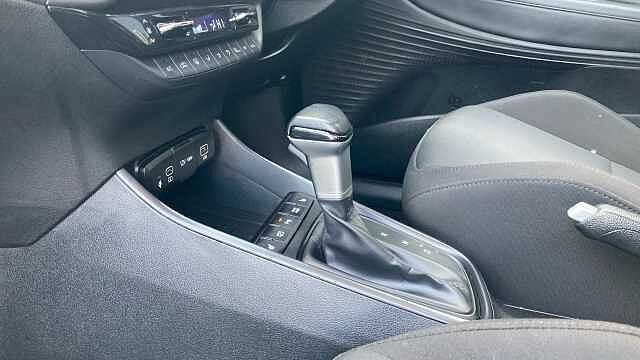 Hyundai BAYON 1.0 TGDi Ultimate 5dr DCT Petrol Hatchback White