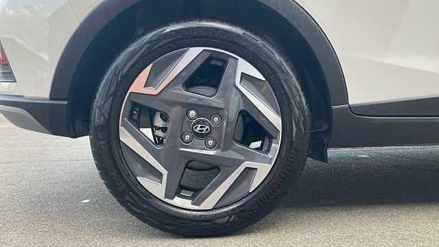 Hyundai BAYON 1.0 TGDi Ultimate 5dr DCT Petrol Hatchback White