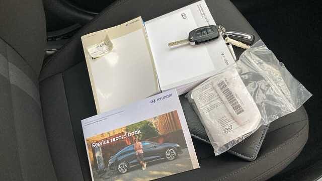 Hyundai I20 1.0T GDi Advance 5dr Petrol Hatchback White