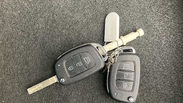 Hyundai I20 1.0T GDi Advance 5dr Petrol Hatchback White