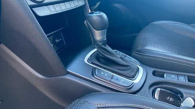 Hyundai KONA 1.6 GDi Hybrid Premium SE 5dr DCT Hybrid Hatchback Grey