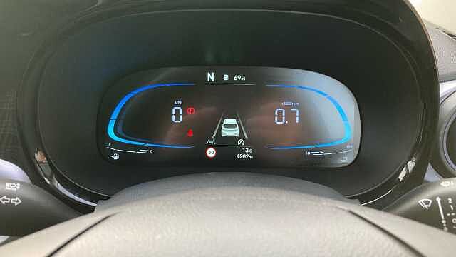 Hyundai i10 1.0 [63] Premium 5dr Auto [Nav] Petrol Hatchback