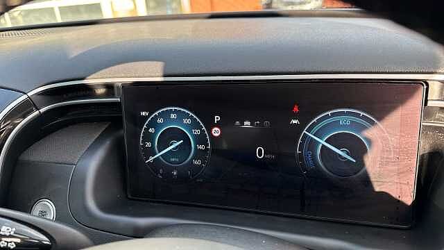 Hyundai TUCSON 1.6 TGDi Plug-in Hybrid Ultimate 5dr 4WD Auto Estate Red