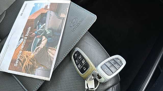 Hyundai TUCSON 1.6 TGDi Plug-in Hybrid Ultimate 5dr 4WD Auto Estate Red