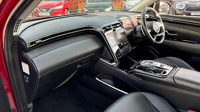 Hyundai TUCSON 1.6 TGDi Plug-in Hybrid Ultimate 5dr 4WD Auto Estate Red