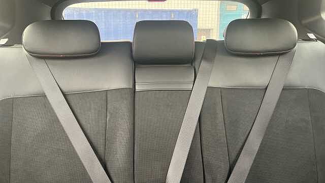 Hyundai KONA 1.6 Hybrid 129 N Line S 5dr DCT Hybrid Hatchback Black