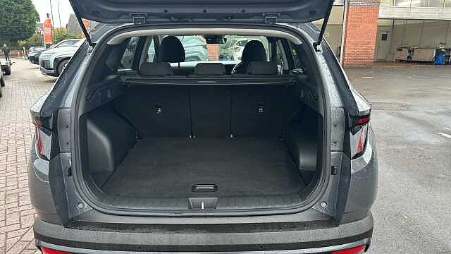 Hyundai TUCSON 1.6T Hybrid Advance 5dr Auto Hybrid Estate Grey