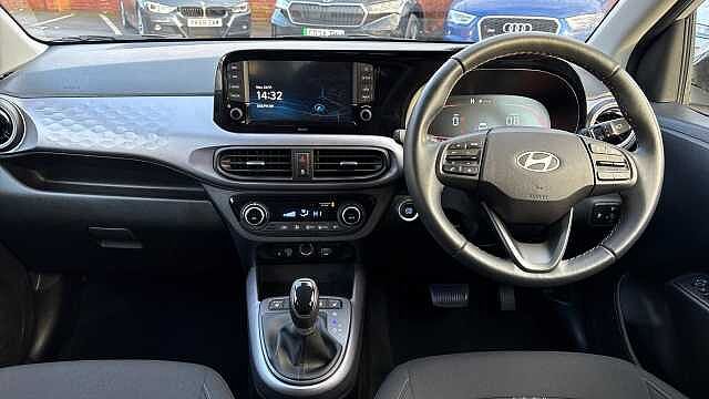 Hyundai i10 1.0 [63] Premium 5dr Auto [Nav] Petrol Hatchback