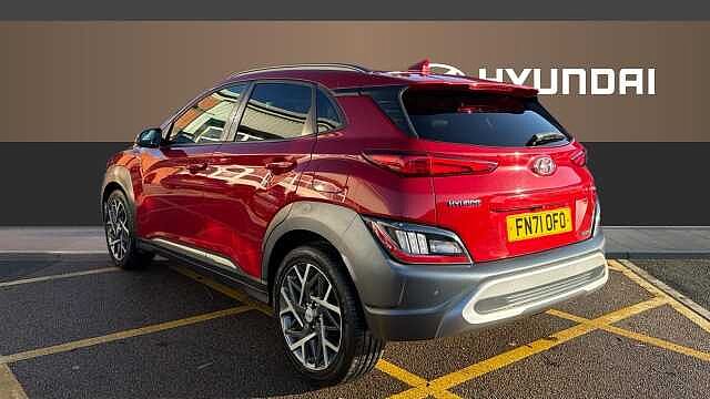 Hyundai KONA 1.6 GDi Hybrid Ultimate 5dr DCT Hybrid Hatchback Red