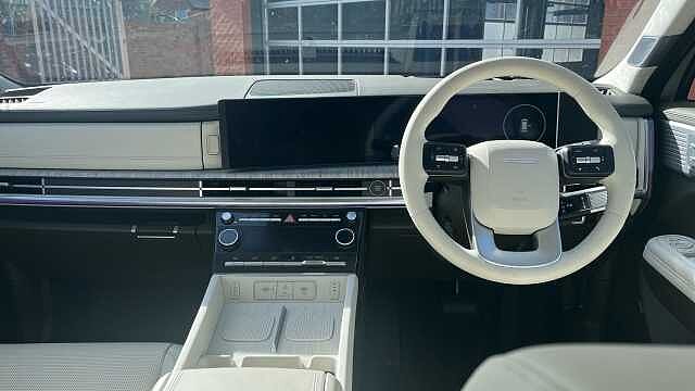 Hyundai SANTA FE 1.6 TGDi Plug-in Hybrid Ultimate 5dr 4WD Auto Estate Typhoon Silver - Metallic