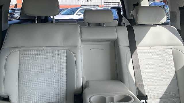 Hyundai SANTA FE 1.6 TGDi Plug-in Hybrid Ultimate 5dr 4WD Auto Estate Typhoon Silver - Metallic