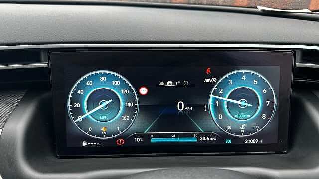 Hyundai TUCSON 1.6 TGDi Ultimate 5dr 2WD Petrol Estate White