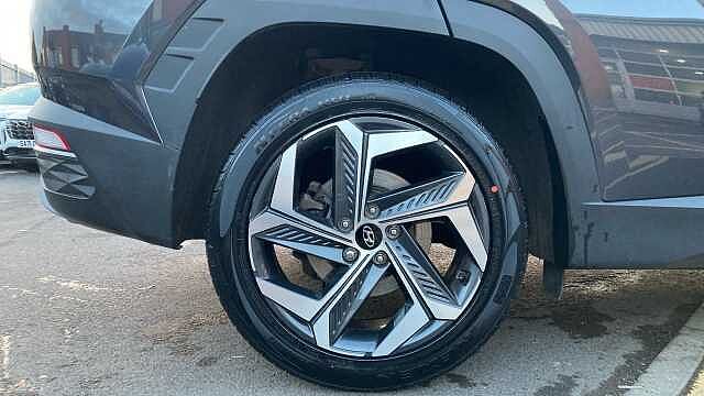 Hyundai TUCSON 1.6 TGDi Hybrid 230 Premium 5dr 2WD Auto Hybrid Estate Grey