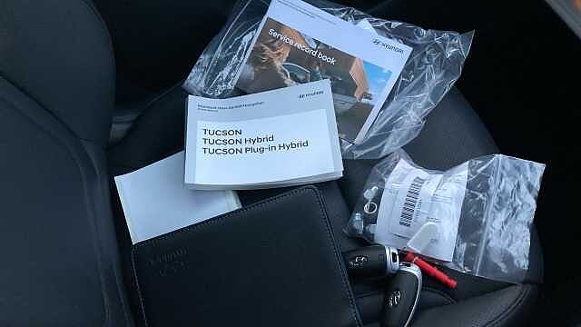 Hyundai TUCSON 1.6 TGDi Hybrid 230 Ultimate 5dr 2WD Auto Hybrid Estate Black