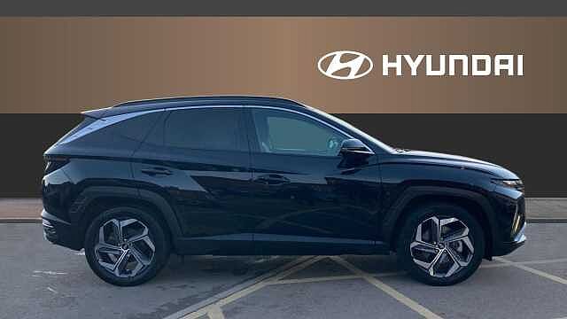 Hyundai TUCSON 1.6 TGDi Hybrid 230 Ultimate 5dr 2WD Auto Hybrid Estate Black