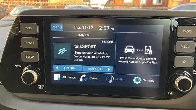 Hyundai I20 1.0T GDi 48V MHD SE Connect 5dr Petrol Hatchback Red