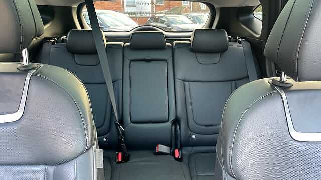 Hyundai TUCSON 1.6 TGDi Hybrid 230 Ultimate 5dr 2WD Auto Hybrid Estate Grey