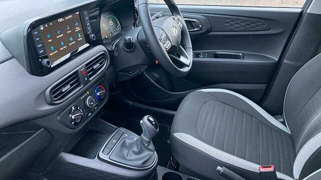 Hyundai i10 1.0 [63] Advance 5dr Auto [Nav] Petrol Hatchback