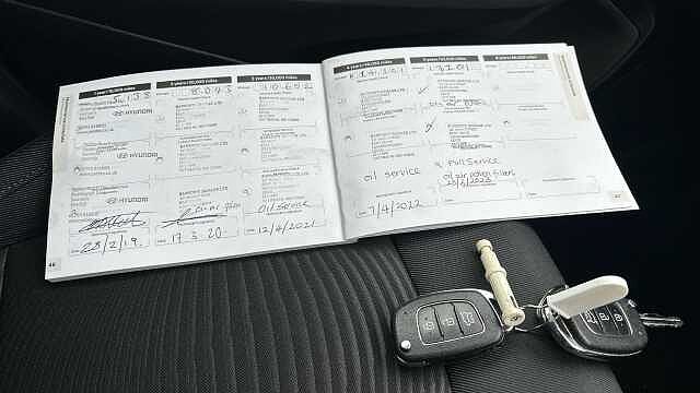 Hyundai I10 1.0 SE 5dr Petrol Hatchback White