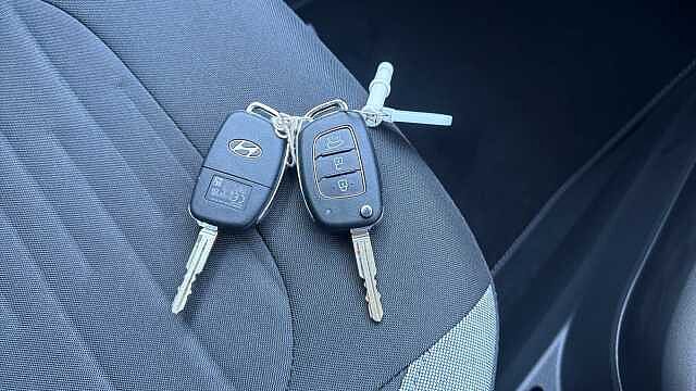 Hyundai i10 1.0 [63] Advance 5dr Auto [Nav] Petrol Hatchback